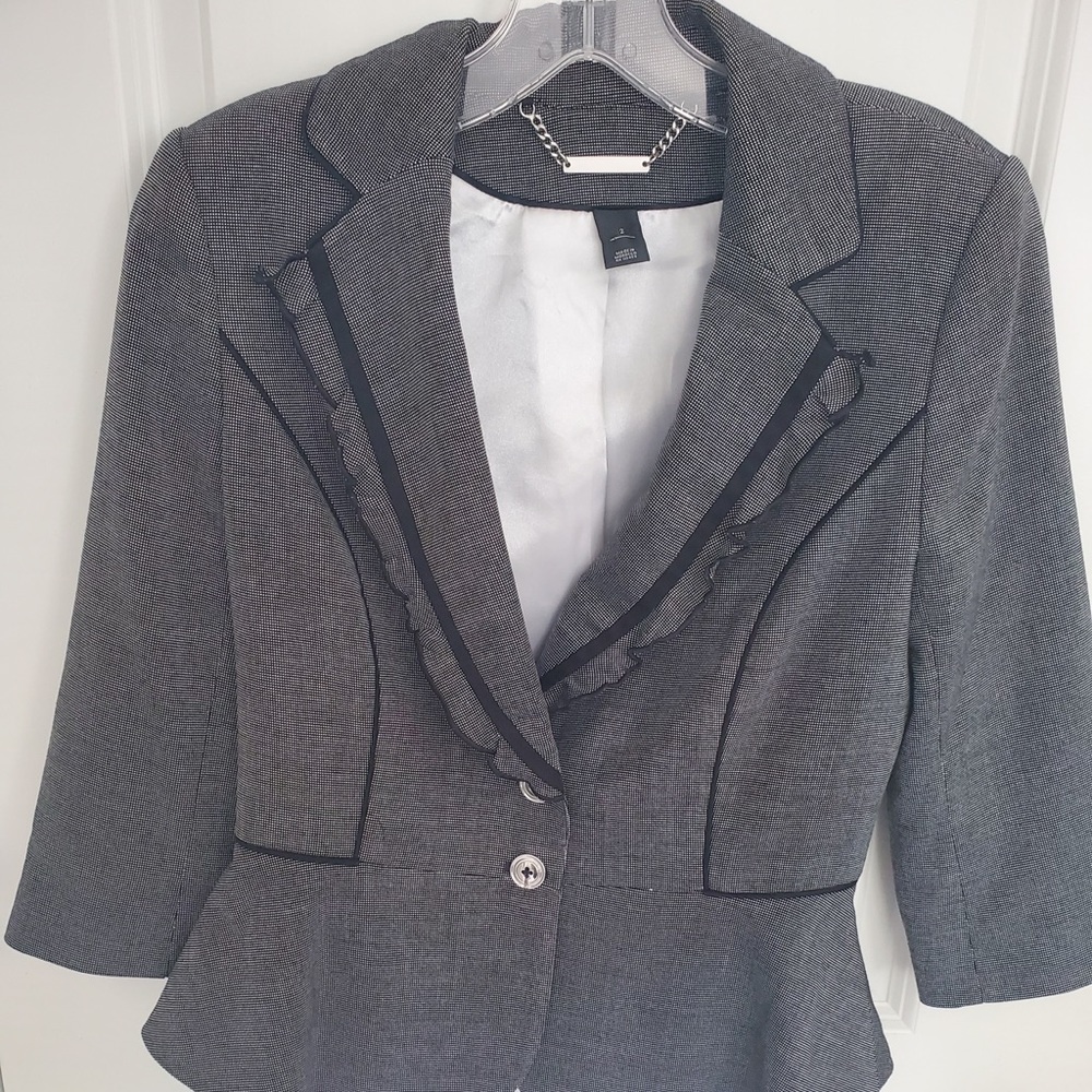 White House Black Market summer jacket